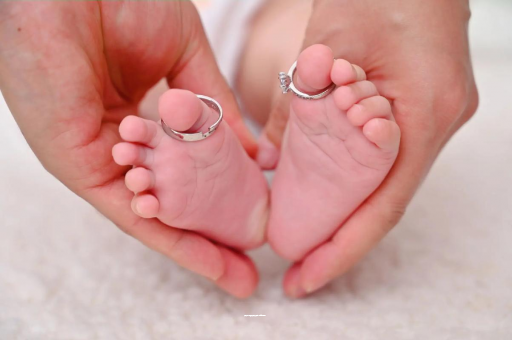 博尔塔拉孕妇六个月肚子多大